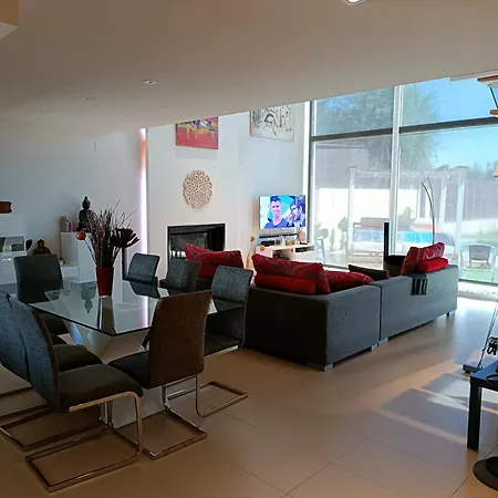 Homestay 2 Hb Con Maravillosa Piscina A 5 Minutos De Granada Y Campo De Golf