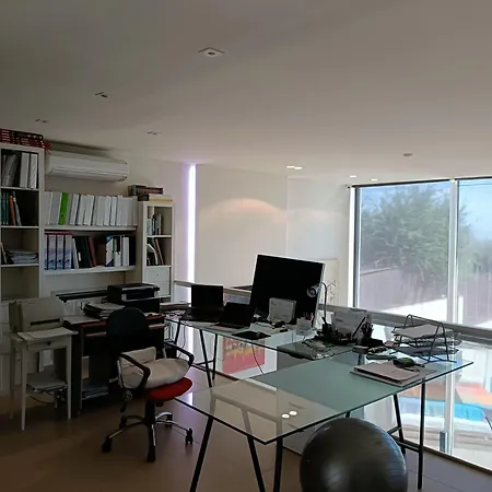 2 Hb Con Maravillosa Piscina A 5 Minutos De Granada Y Campo De Golf Homestay